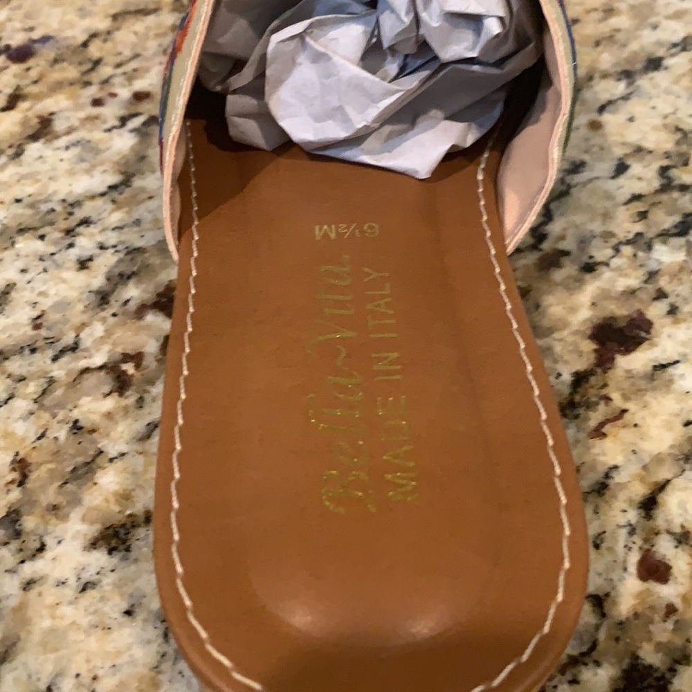 Bella Vita embroidered shoes - Picture 4 of 6
